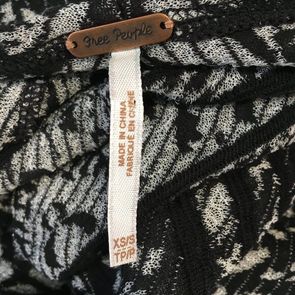 Free People Open Front Fringe Short Sleeve Kimono Cardigan Size  XS - Picture 15 of 16